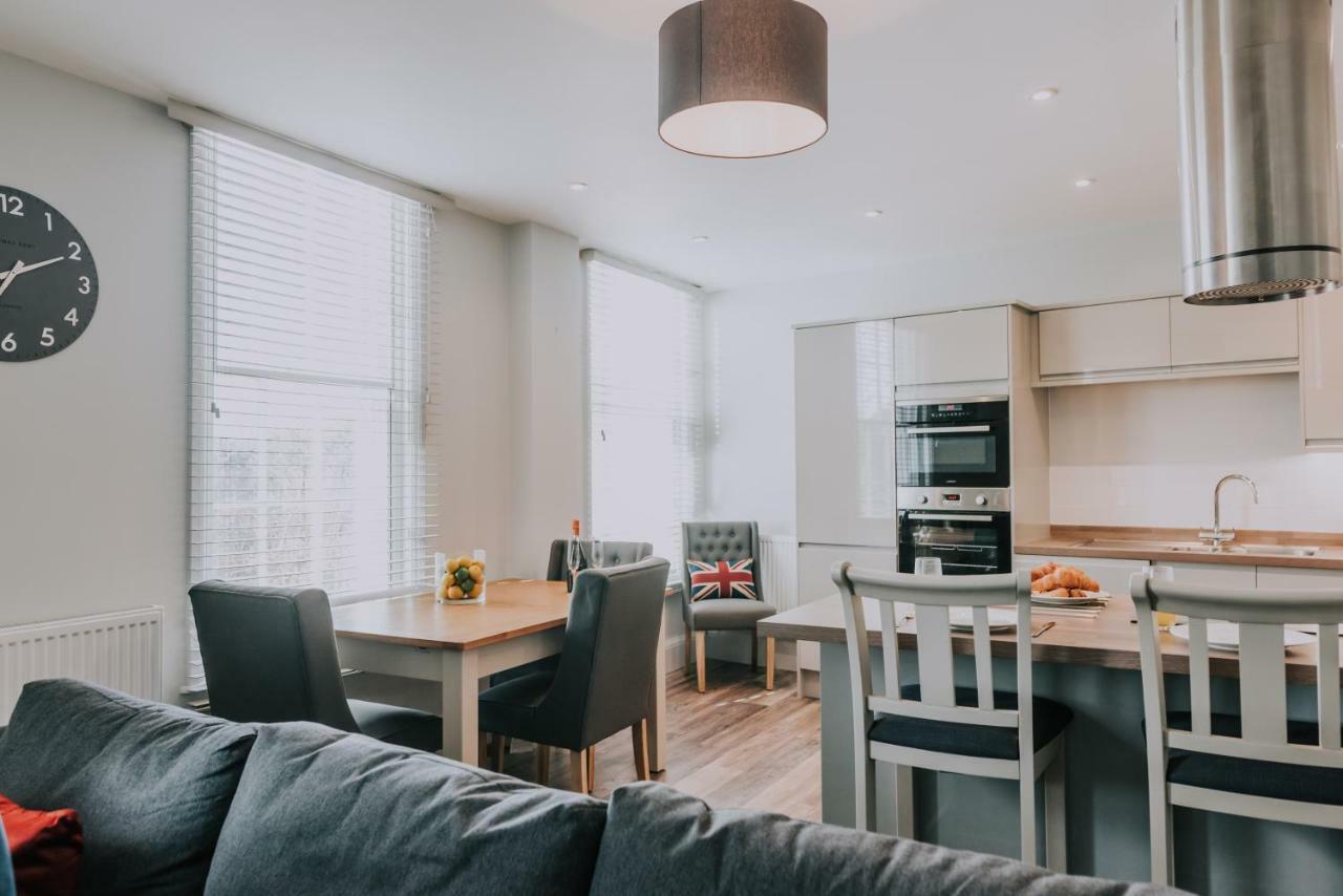Cavendish House With Secure, Allocated Parking, 2 Mins Walk From Windsor Castle Екстер'єр фото