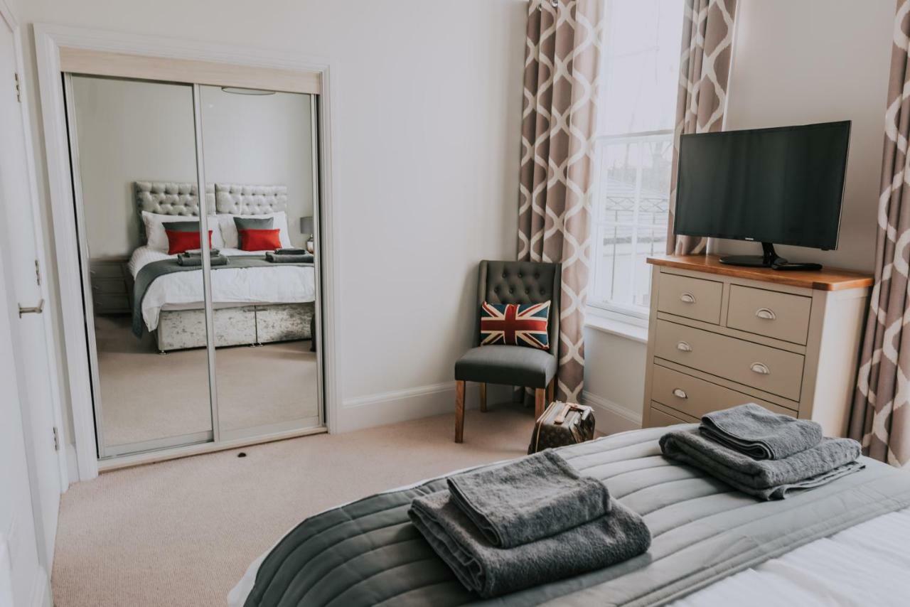 Cavendish House With Secure, Allocated Parking, 2 Mins Walk From Windsor Castle Екстер'єр фото