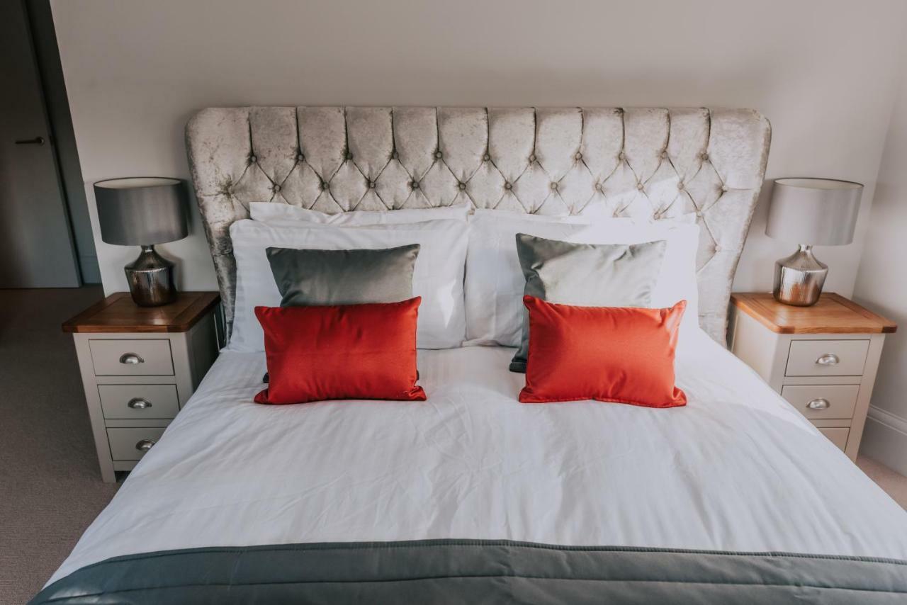 Cavendish House With Secure, Allocated Parking, 2 Mins Walk From Windsor Castle Екстер'єр фото