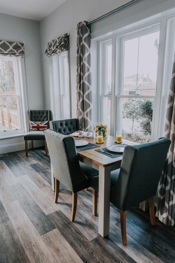 Cavendish House With Secure, Allocated Parking, 2 Mins Walk From Windsor Castle Екстер'єр фото