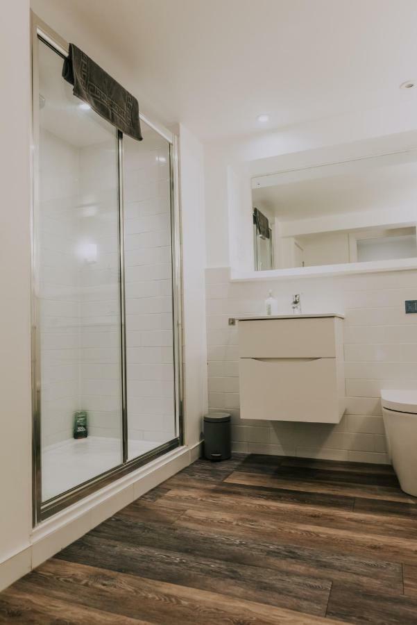 Cavendish House With Secure, Allocated Parking, 2 Mins Walk From Windsor Castle Екстер'єр фото