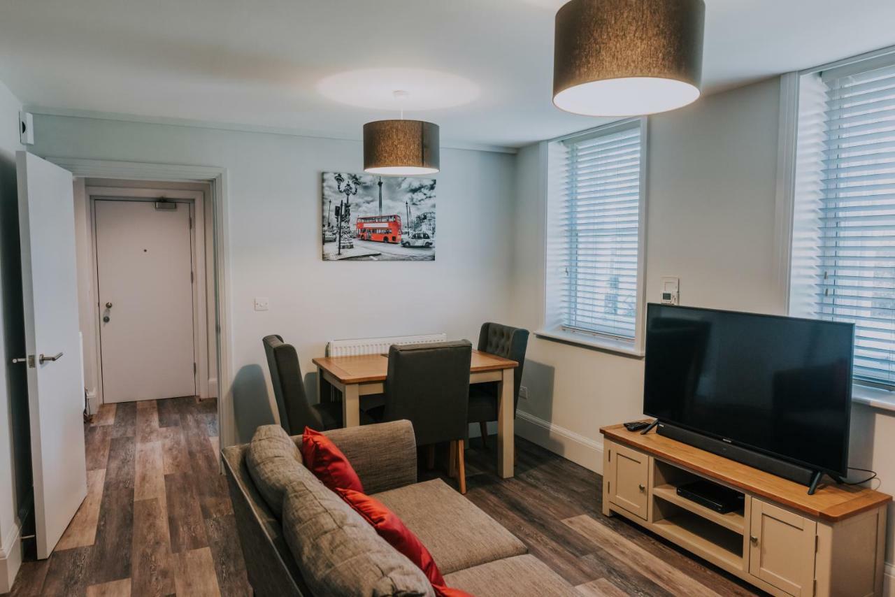 Cavendish House With Secure, Allocated Parking, 2 Mins Walk From Windsor Castle Екстер'єр фото